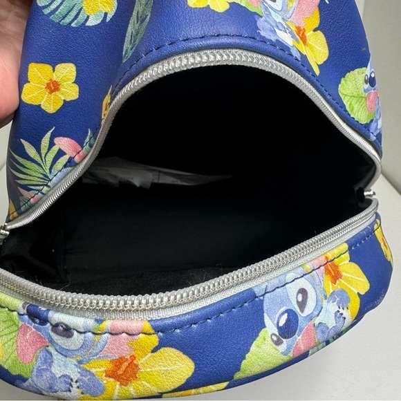 Loungefly Lilo & Stitch Tropical Mini Backpack - Picture 8 of 10